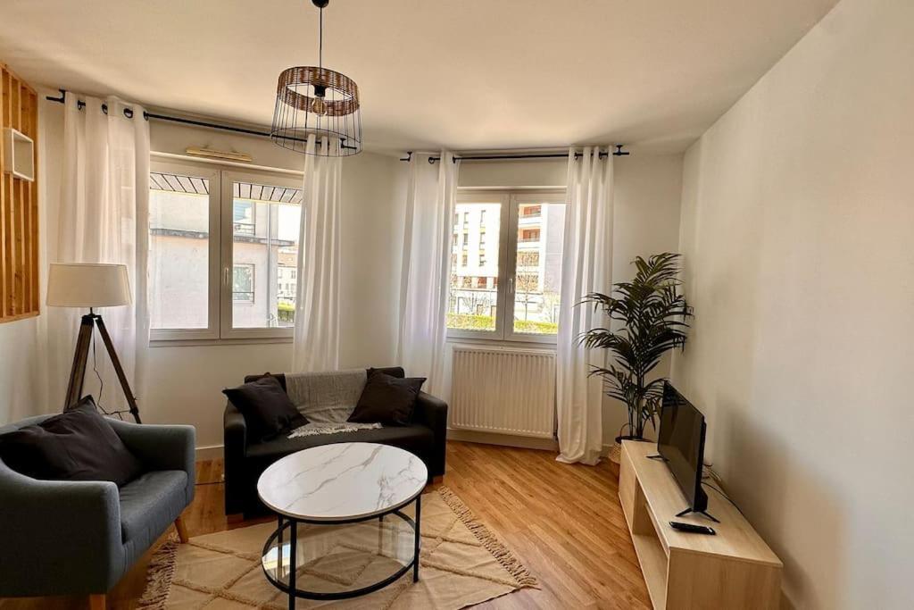 Villeurbanne • T2 Fraternite • Hostisy Екстер'єр фото